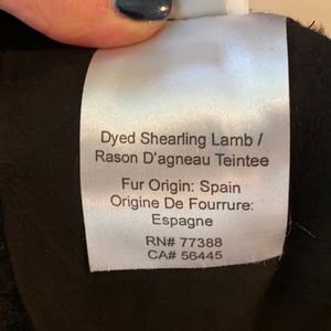 100% shearling scarf